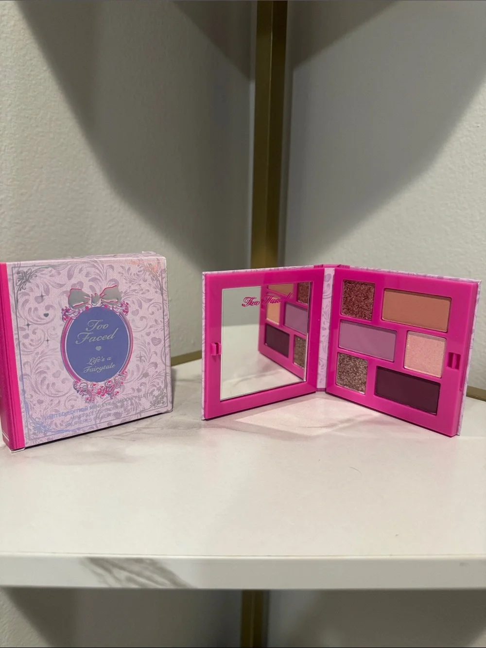 Too Faced mini eye shadow palette - LIMITED EDITION
